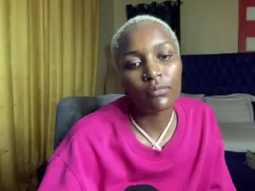 Prettyquee  live sex cam