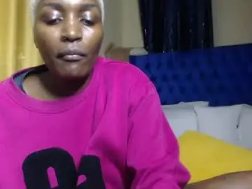 Prettyquee  live sex cam
