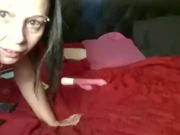Queenofmen33  live sex cam