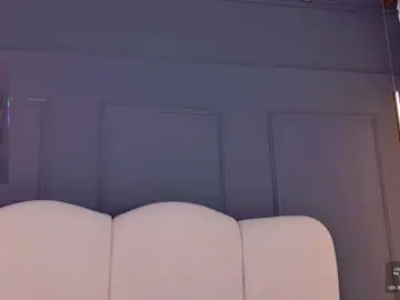 Beliindasuarez  live sex cam