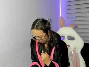 Brith_ness  live sex cam