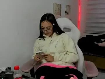 Brith_ness  live sex cam