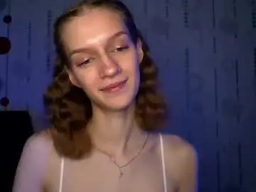 Chrissy_joyful  live sex cam