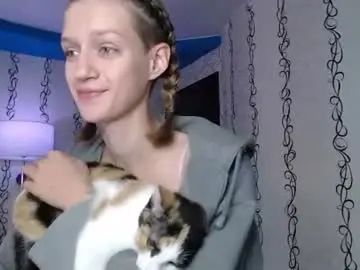 Chrissy_joyful  live sex cam