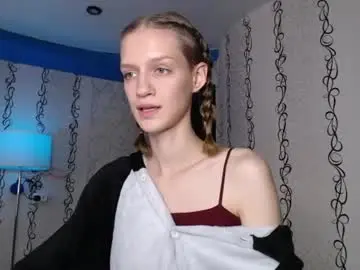 Chrissy_joyful  live sex cam