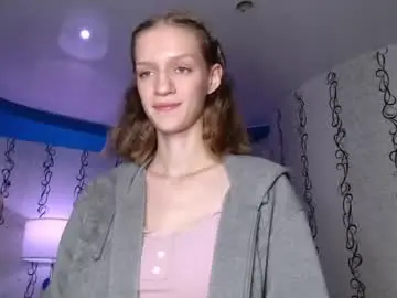 Chrissy_joyful  live sex cam