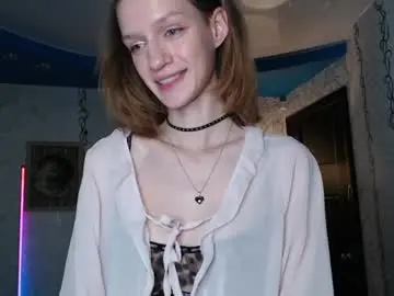 Chrissy_joyful  live sex cam
