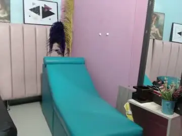 Coralbunny_res  live sex cam