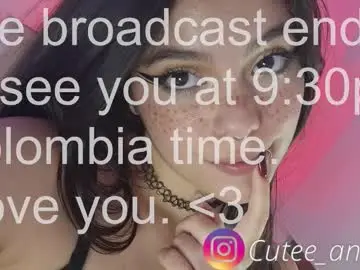 Cutee_andrea  live sex cam