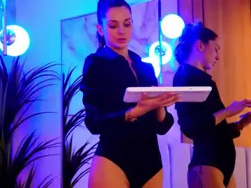 Ellylynn  live sex cam