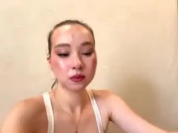 Ellystea  live sex cam