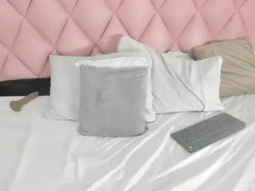 Esmeralda_jenn11  live sex cam