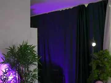 Kiss_jess  live sex cam