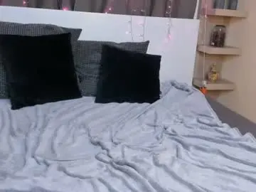 Lulutreats  live sex cam