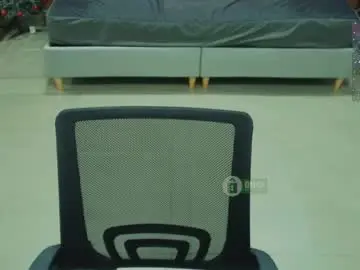 Mila_kiitty  live sex cam