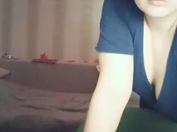 Moodiemira  live sex cam