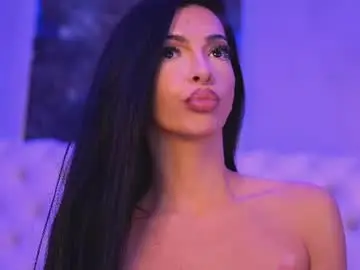 Nouramalvi  live sex cam