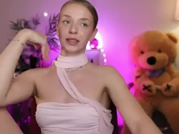 Qwennx  live sex cam