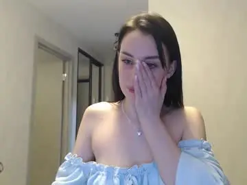 Sly_fox10  live sex cam