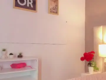 Valerie_velvet_  live sex cam