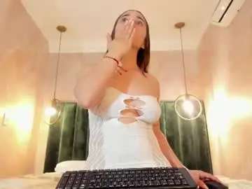 Valeriie_brown  live sex cam