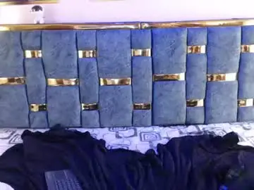Violet_hiill  live sex cam
