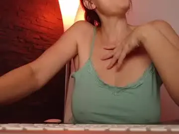 Wickedtease  live sex cam