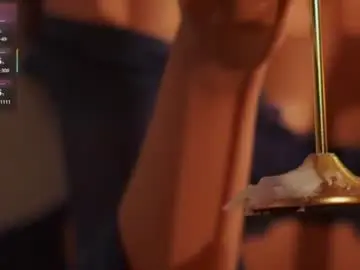 Zia_cooper  live sex cam