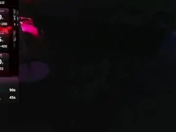 Blondiebubblebooty  live sex cam