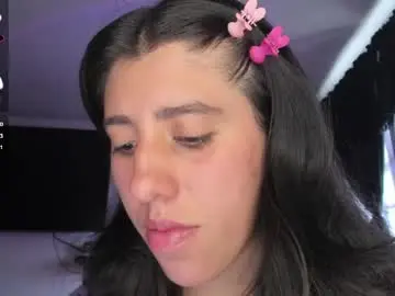 Bunnyy09  live sex cam