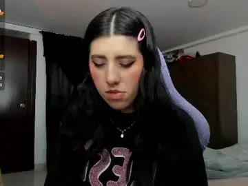 Bunnyy09  live sex cam