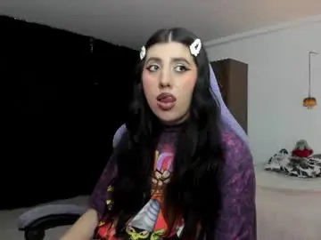 Bunnyy09  live sex cam