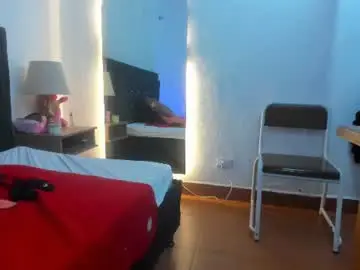Estrellatorres  live sex cam