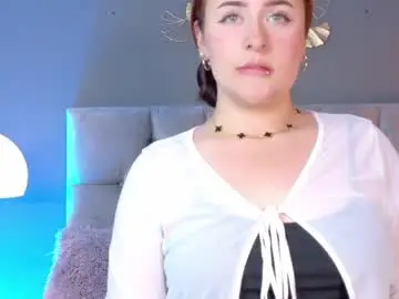 Foxienova  live sex cam