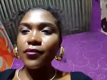 Gggloria  live sex cam