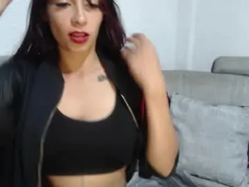 Latina_gang  live sex cam