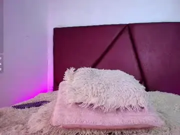 Lexi_howard_  live sex cam