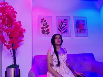 Maddie_t18  live sex cam