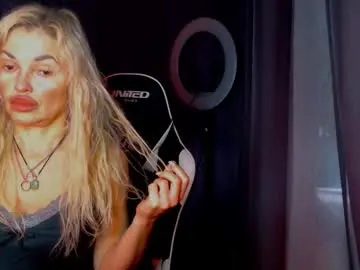 Margoo_77  live sex cam