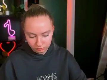 Mary_skiny  live sex cam