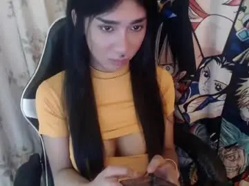 Trianglepark  live sex cam
