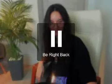 Witney_bloom  live sex cam