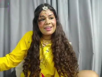 Yaazhini457034  live sex cam