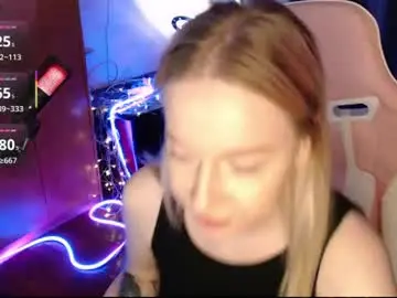 Yourlissaa  live sex cam