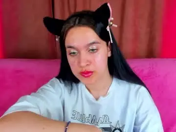 Aishatempt  live sex cam