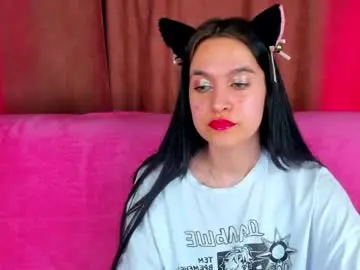 Aishatempt  live sex cam