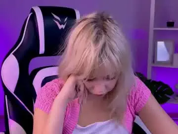 Alaskaester_  live sex cam