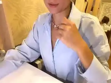 Deliasepra  live sex cam
