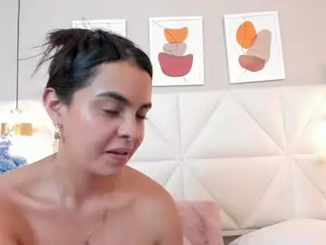 Gia__evanss_  live sex cam