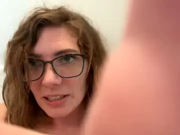 Lustandlegends  live sex cam